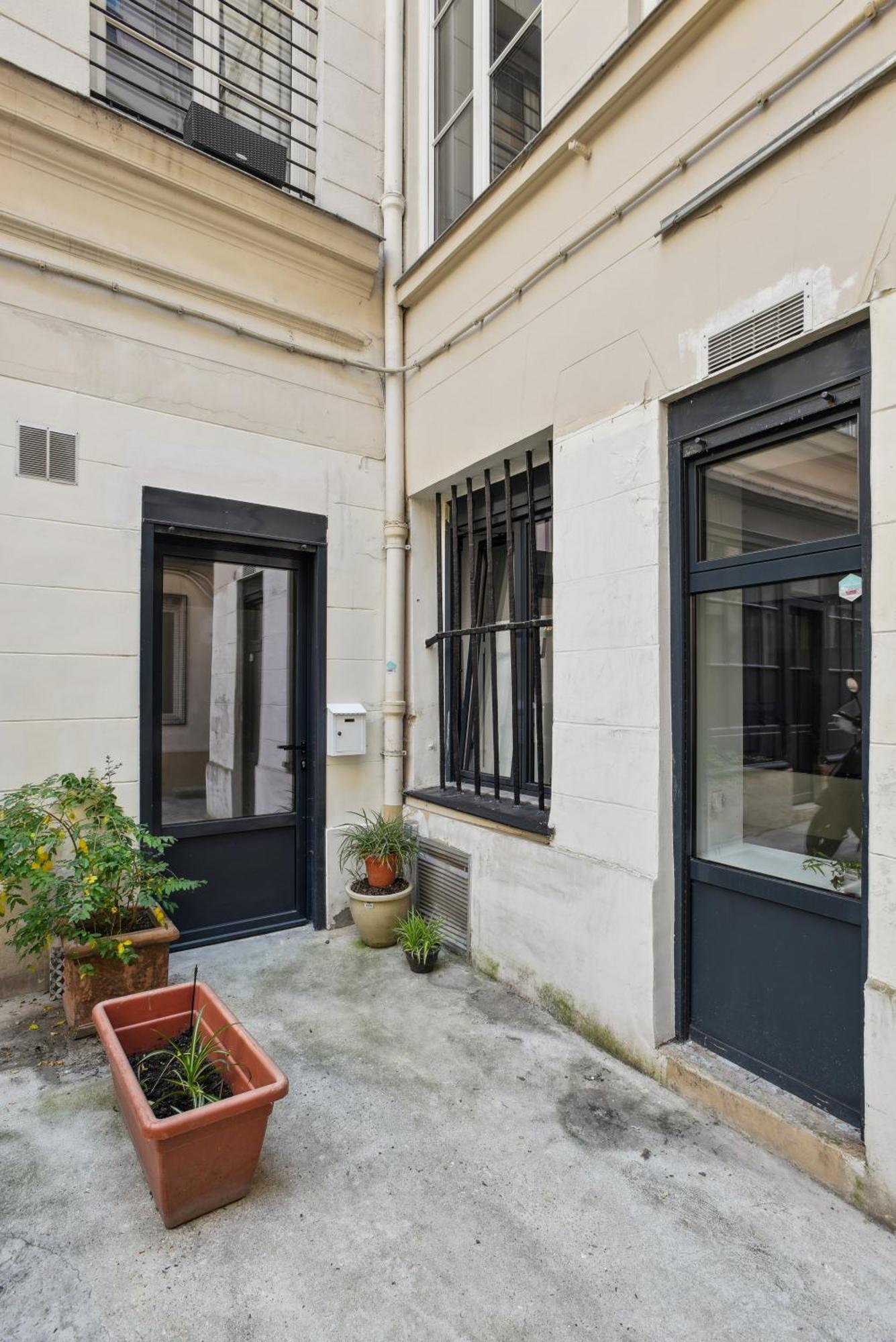 Beau 3 Pieces Rue Poissonniere Apartment Paris Exterior photo